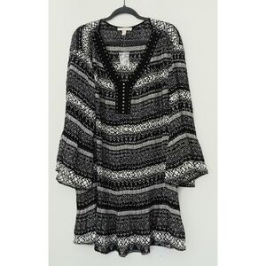 Woman Within Tunic Women's Size 4X (34/36) Black Embellished Pleated Floral Boho